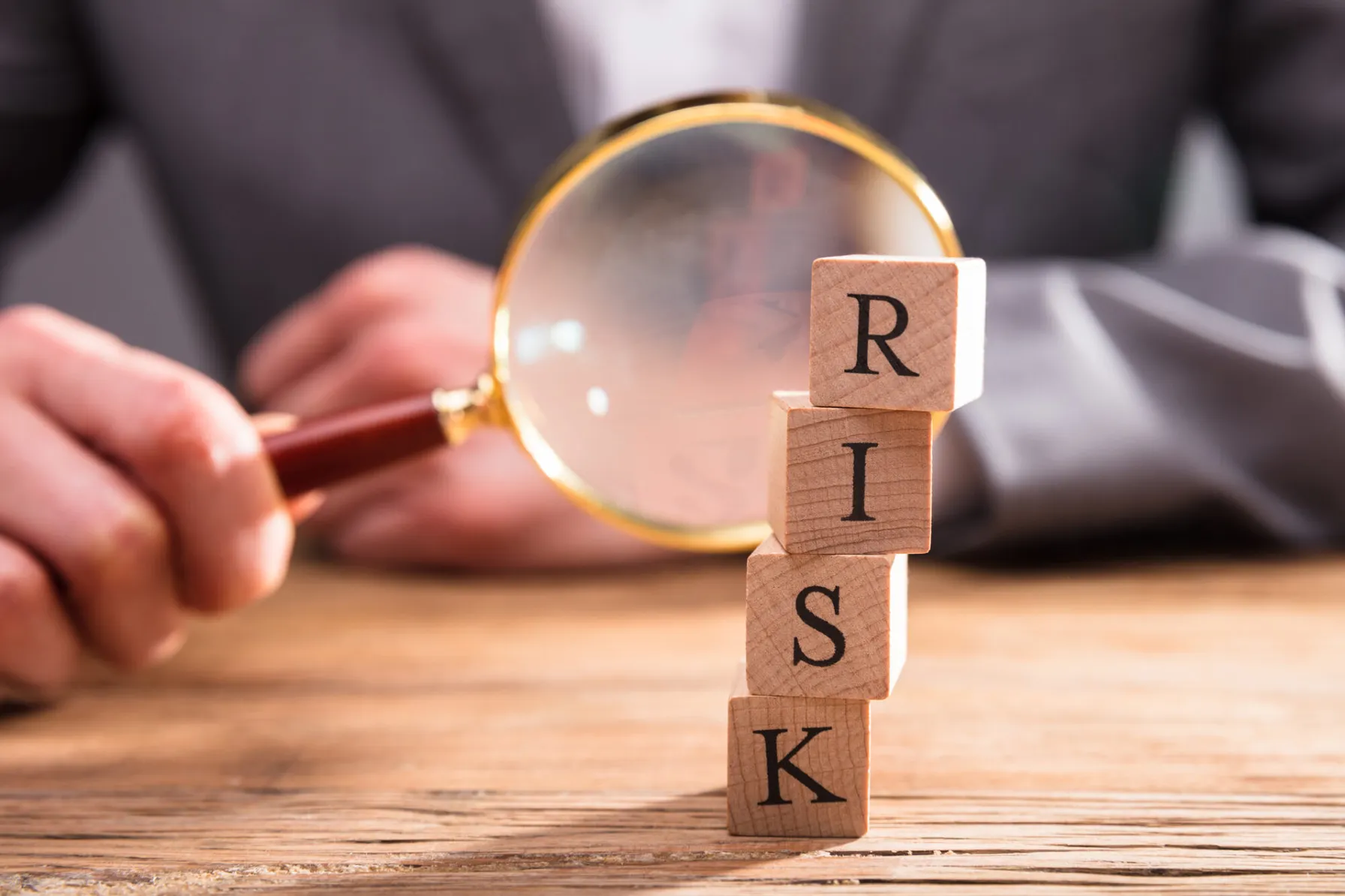 4b12aa32-trc-close-up-of-wooden-blocks-with-risk-word