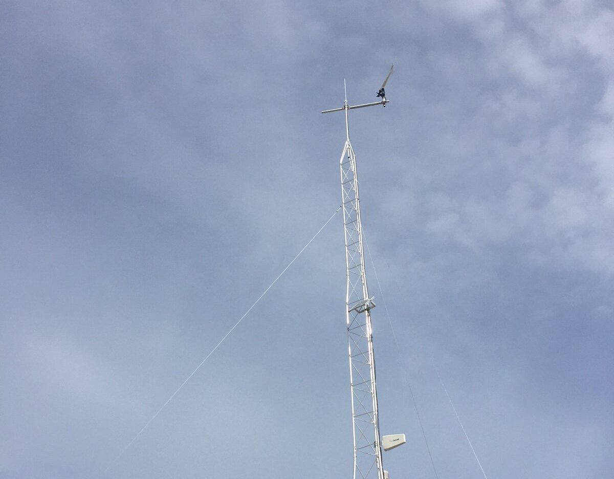 62c2fe3c-met_tower-e1695217697317