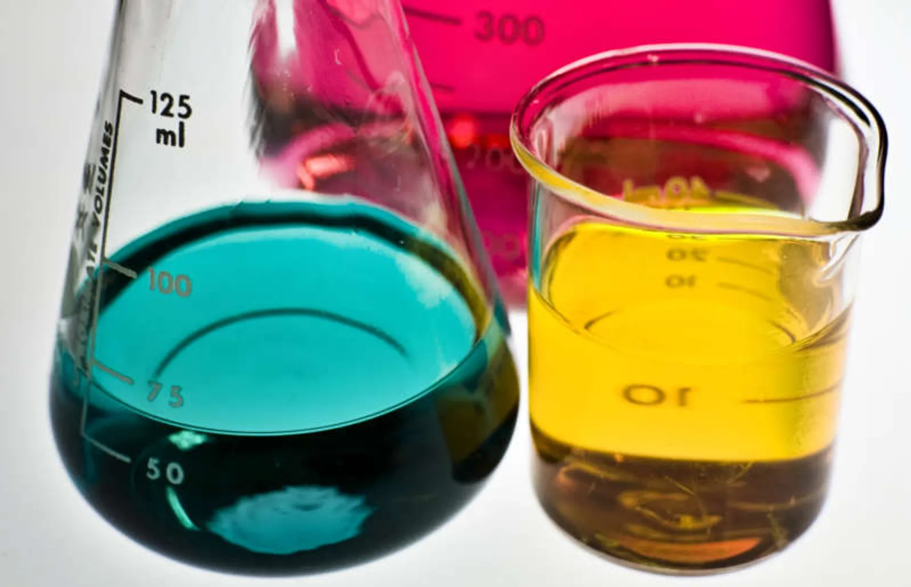 854746c9-lab-glass