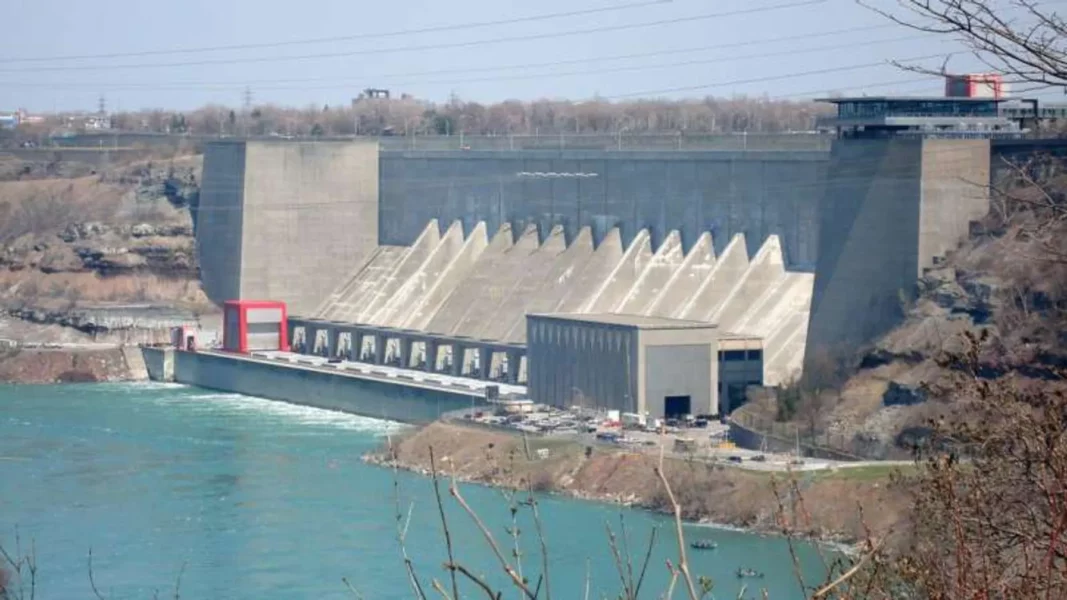 d00b3517-robert_moses_niagara_power_plant_01_170320_131114