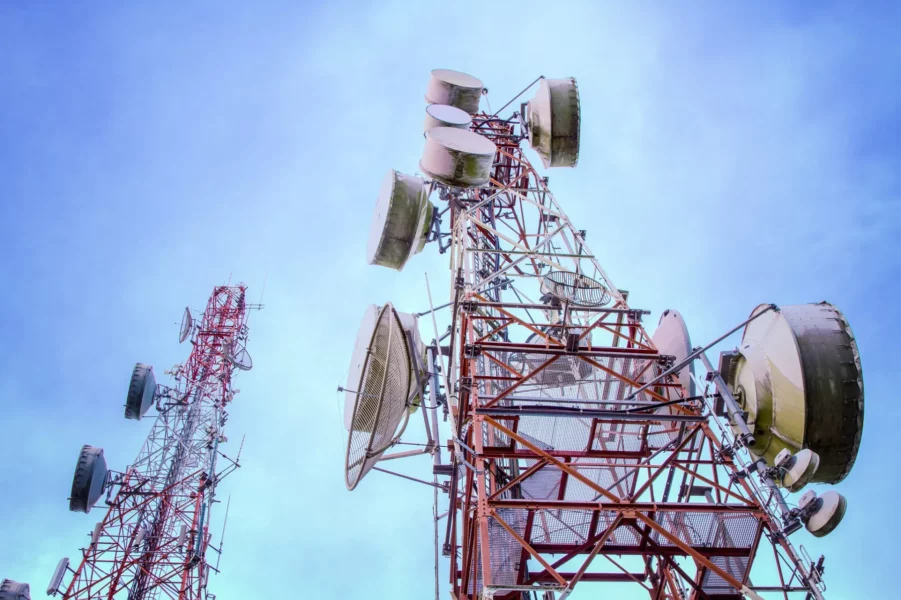 e81cc54d-telecommunications