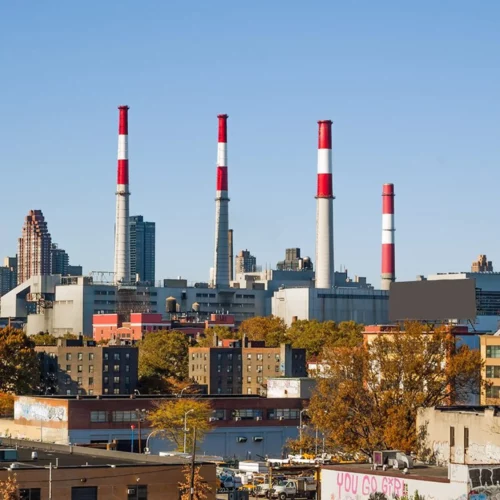 07e9e01a-90s-power-plant-in-urban-area