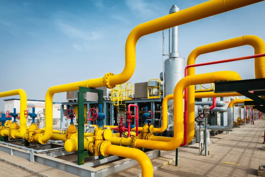 Pipeline-and-valve-of-chemical-plant