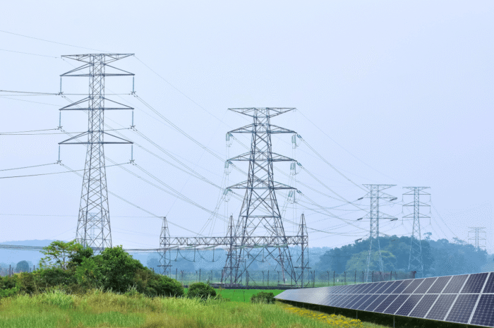 Powerlines-and-solar_326915924-min