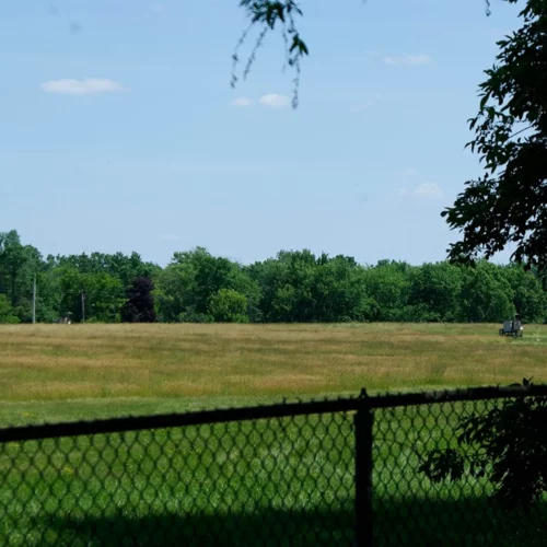 b8461e9f-70s-looking_into_love_canal