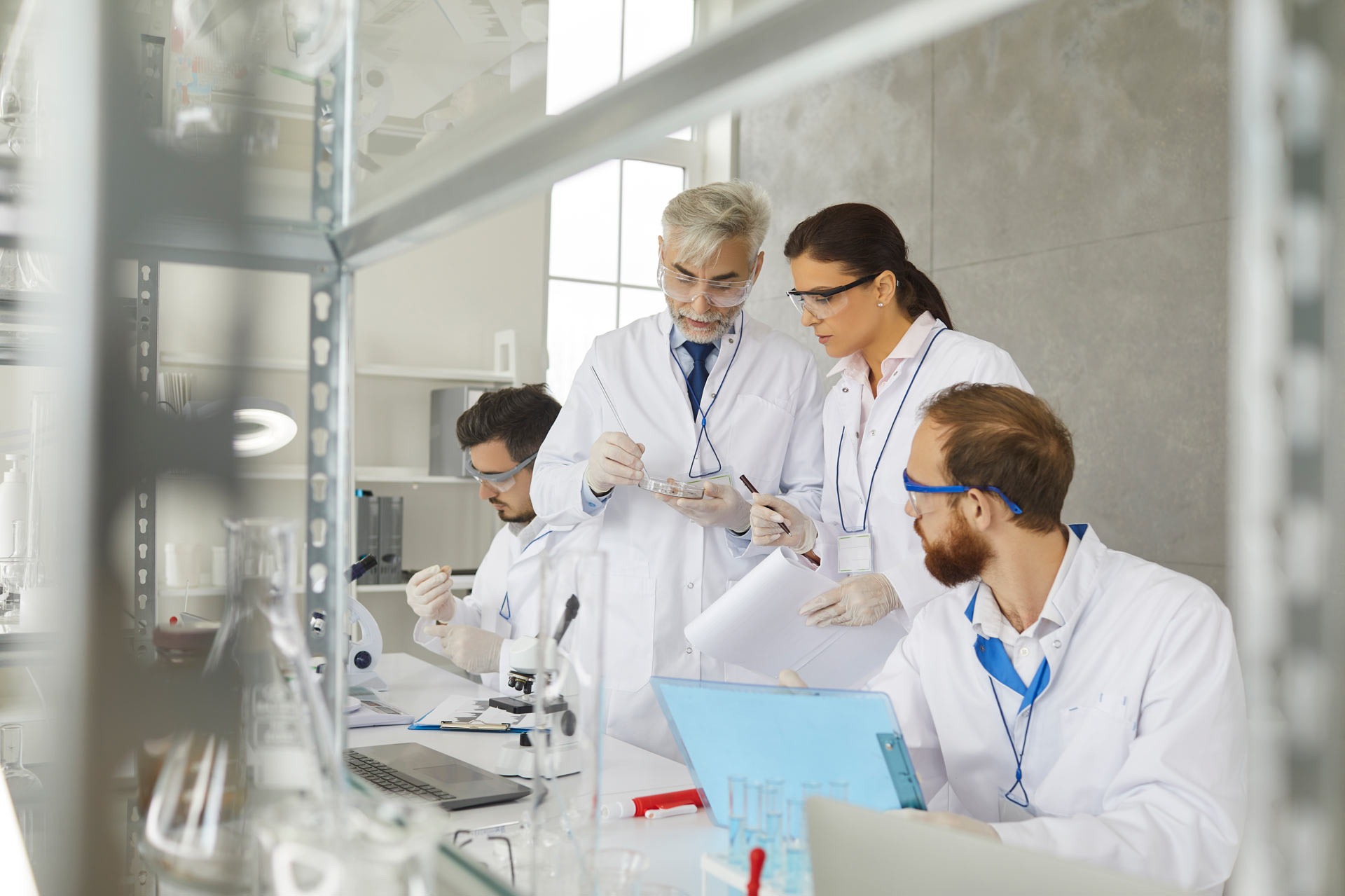 biological-study-team