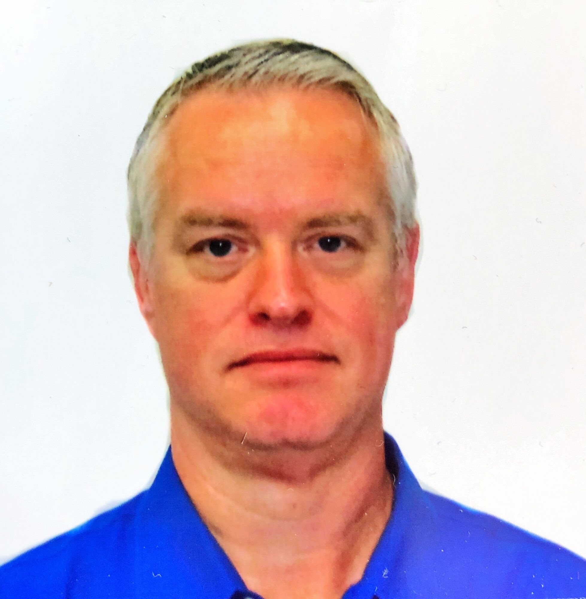 31eff334-christopherharvey_headshot