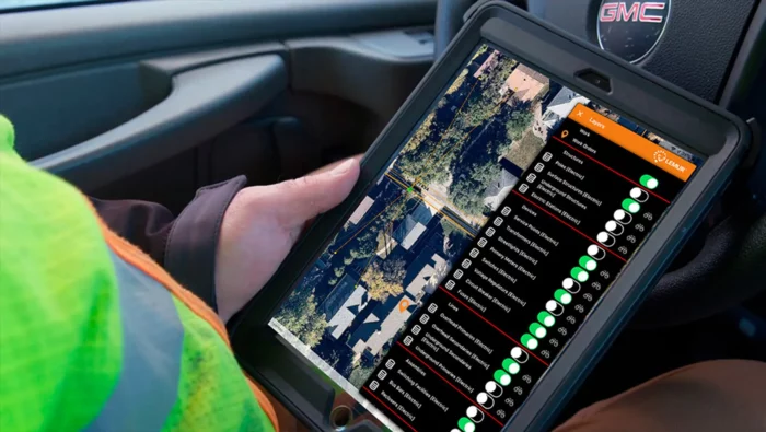 LemurInTruck-LogoOnTitlebar-1