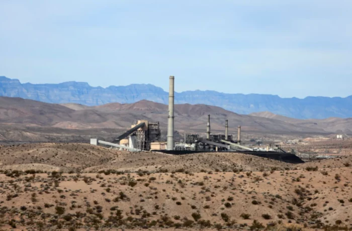 Coal-Fueled-Power-Plant-Facilty-534756873-764x502-1