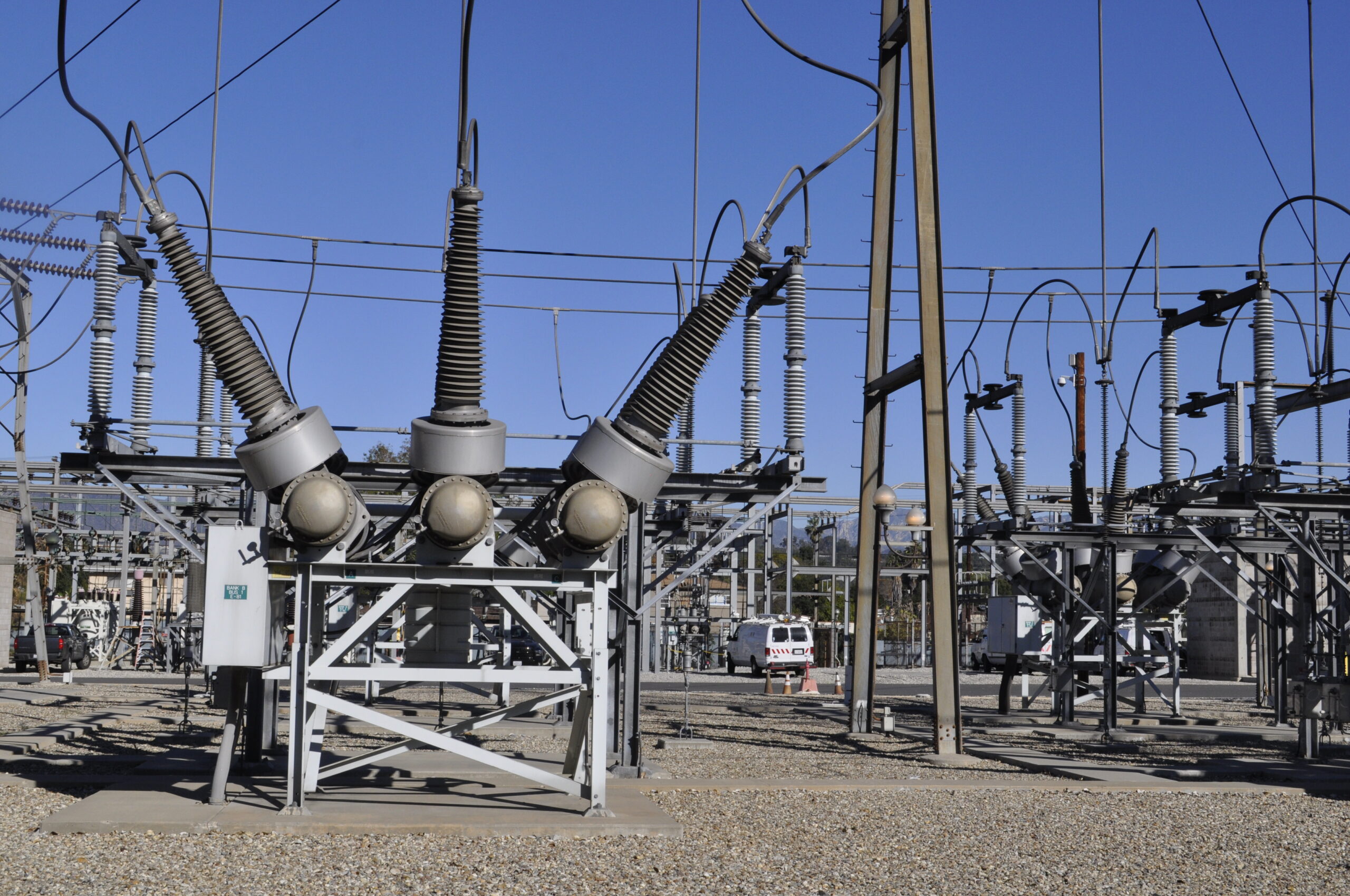 T&C of High Voltage Circuit Breakers - CIS